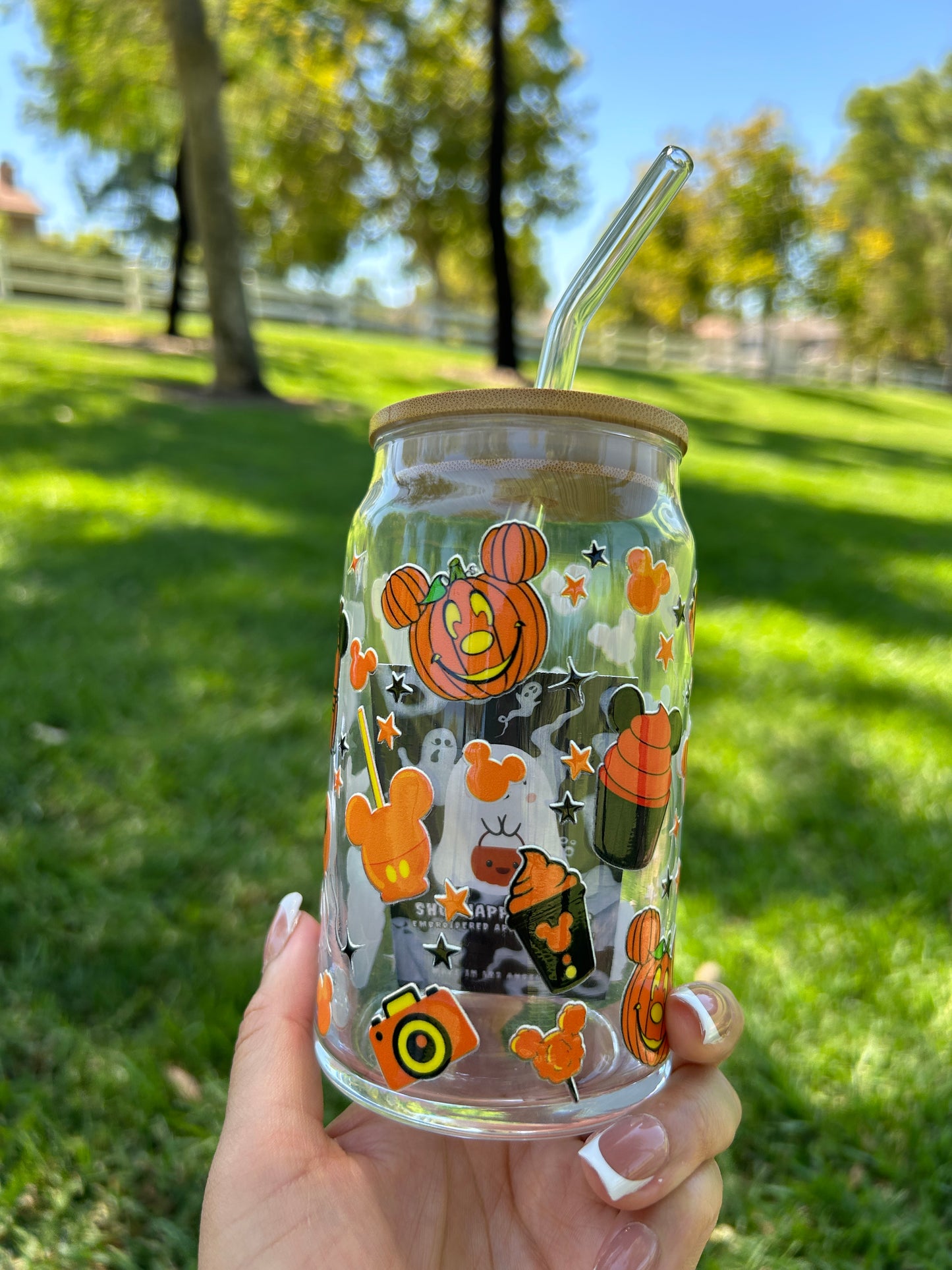 PUMPKIN TREAT GLASS CUP