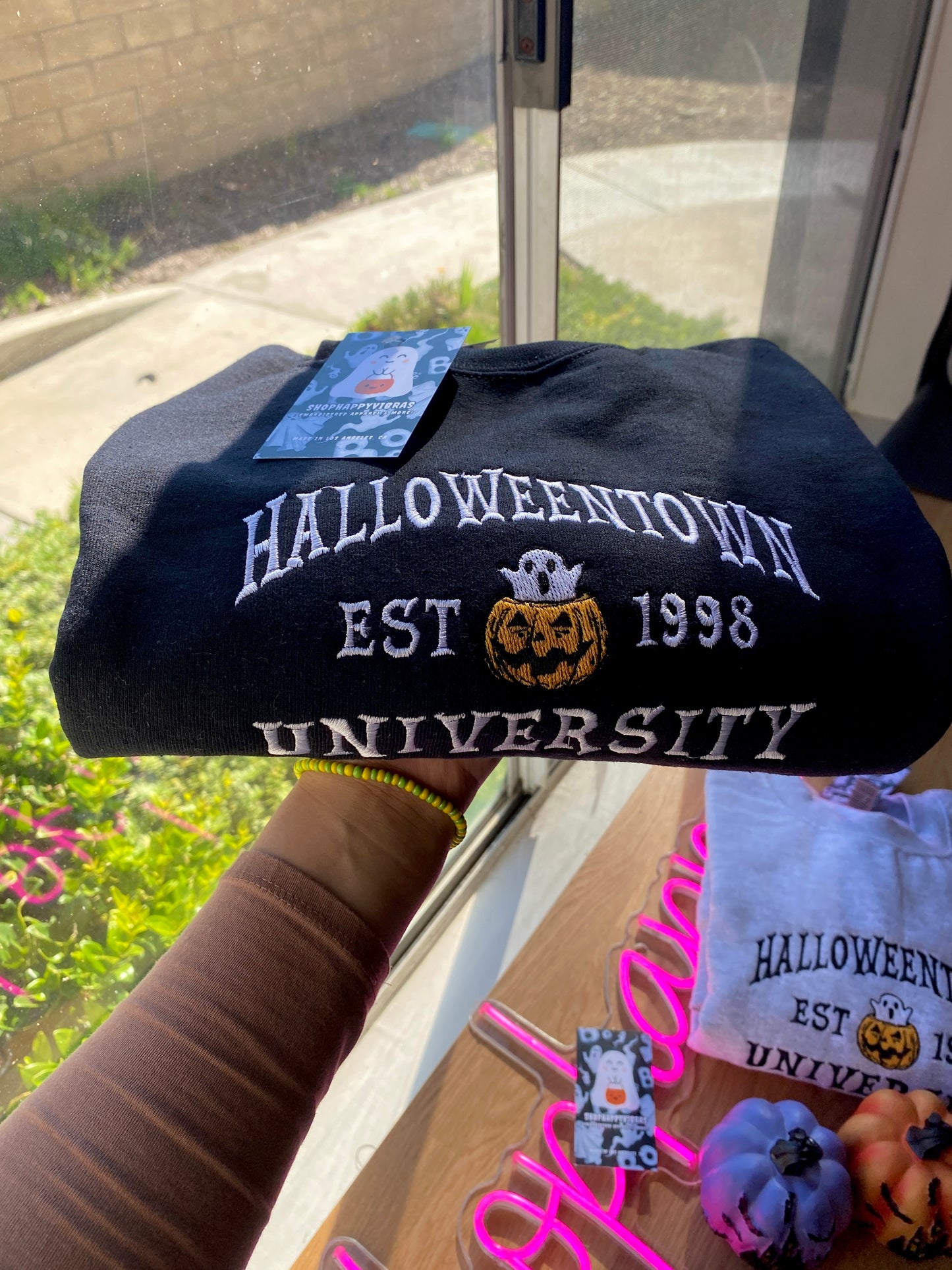 HALLOWEENTOWN EMBROIDERED SWEATER
